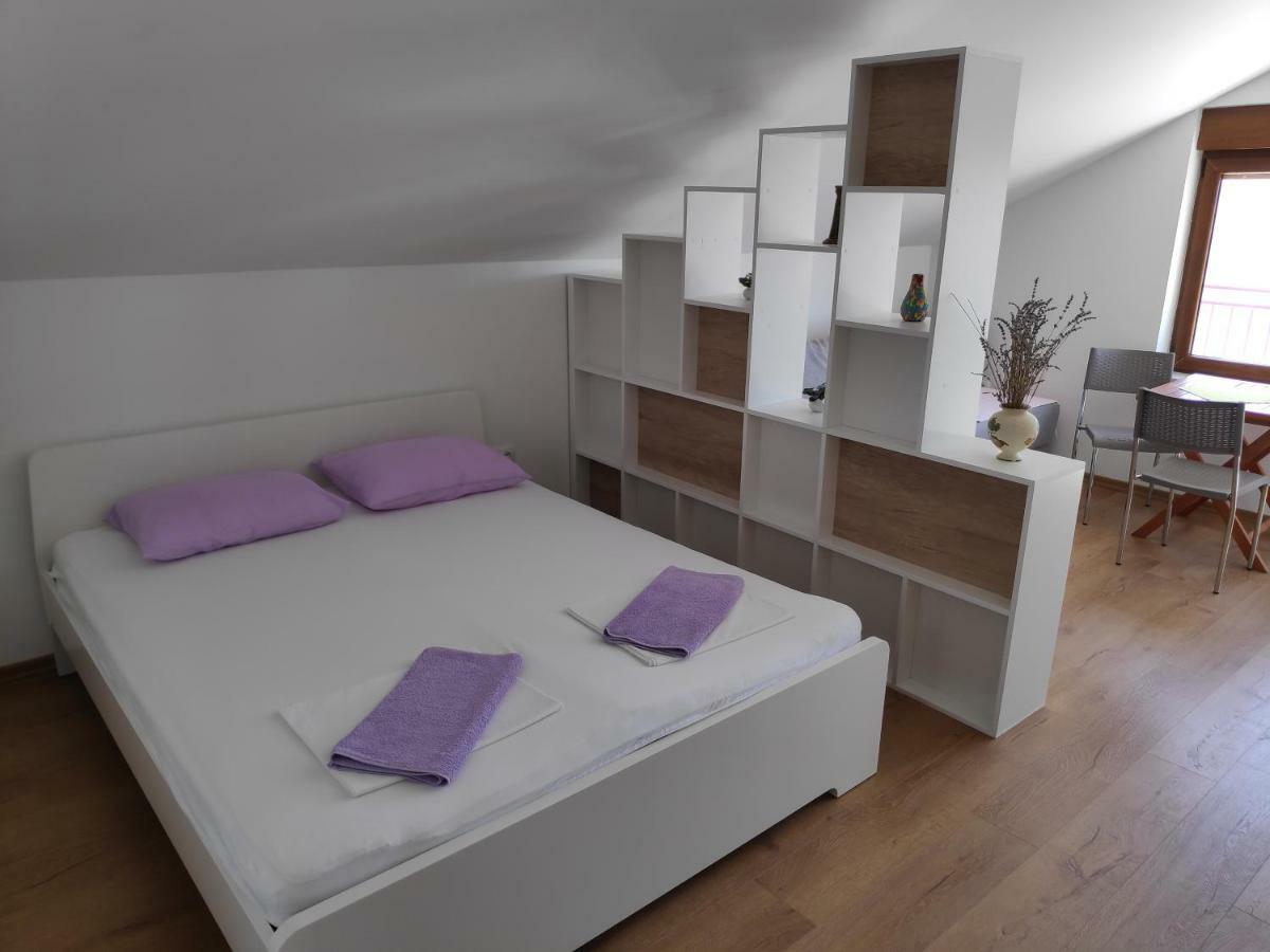 Apartman Anicic Podaca Exterior photo