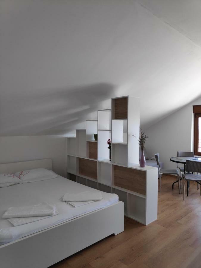 Apartman Anicic Podaca Exterior photo